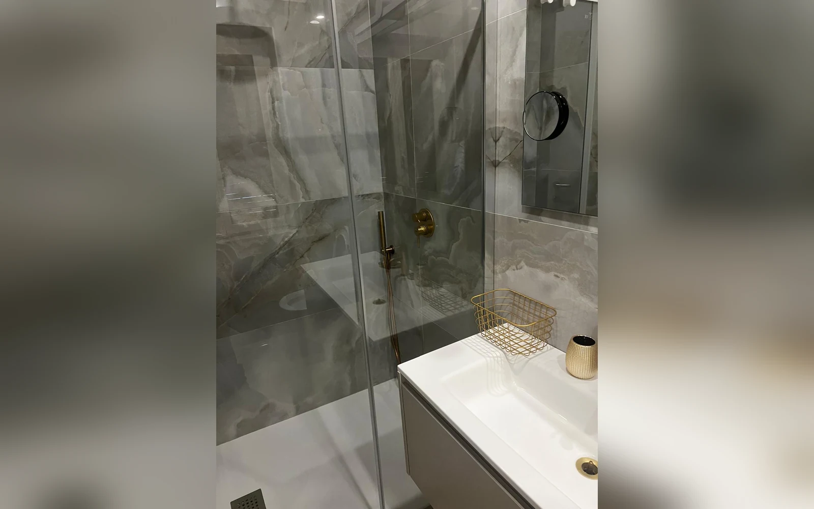 flowers apartments, struttura a Roma (Lazio) (foto 106)